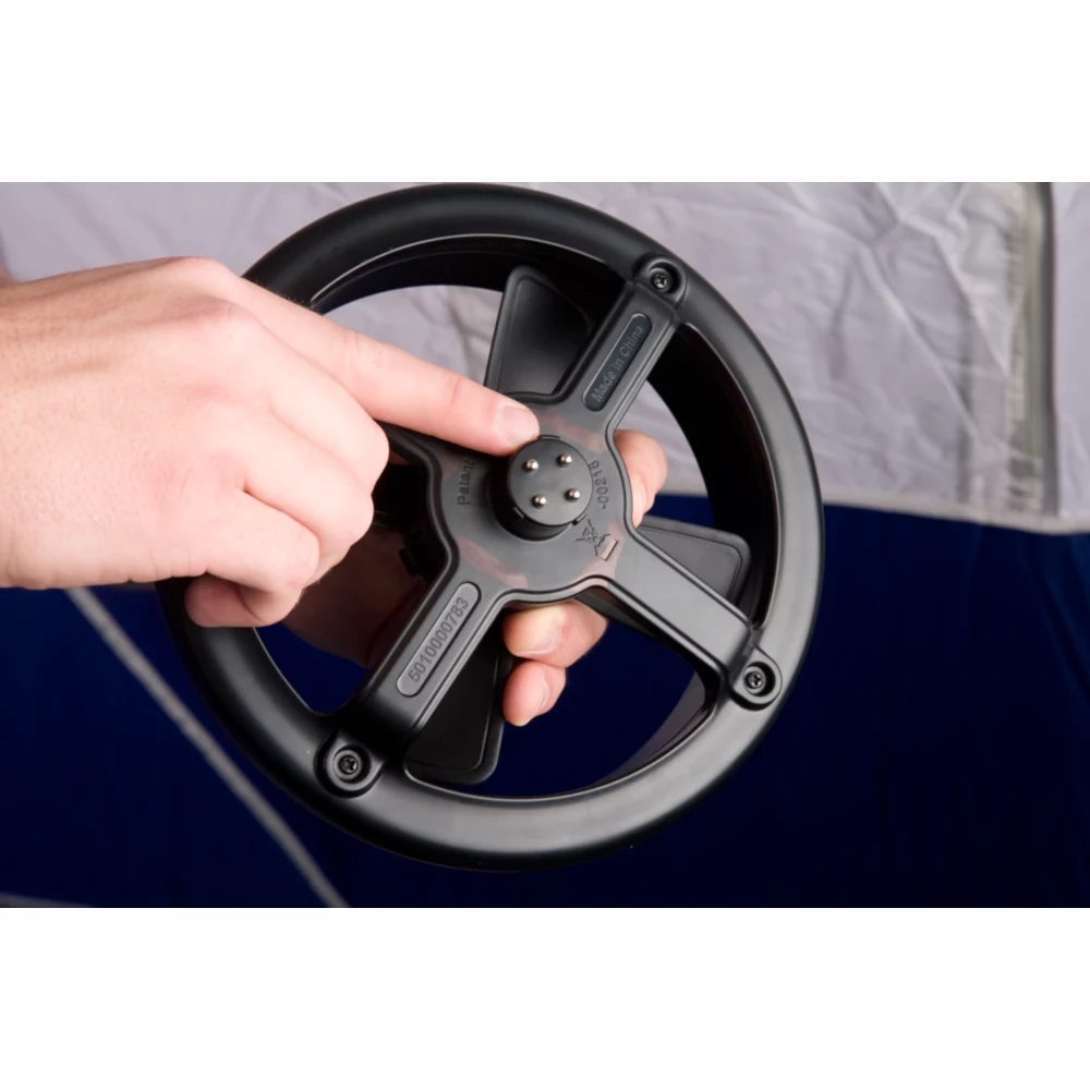 Coleman Signature Prairie Breeze™ 9-Person Tent - Image 4